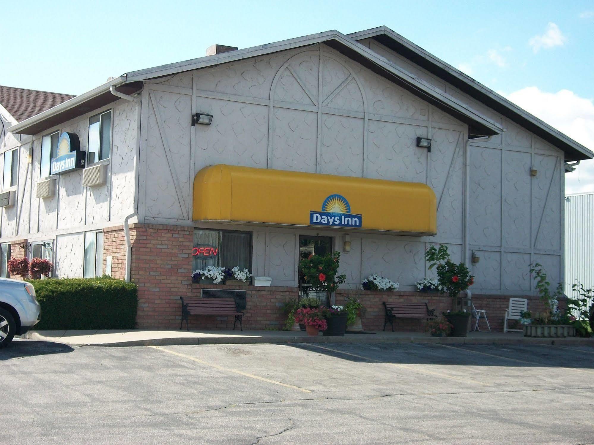 Wallaceburg Inn Exterior foto